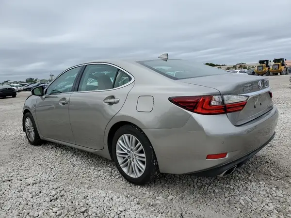58ABK1GGXGU008674 2016 LEXUS ES - Image 2