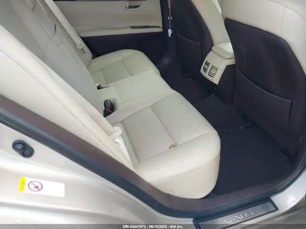 58ABK1GGXGU009114 2016 LEXUS ES - Image 8