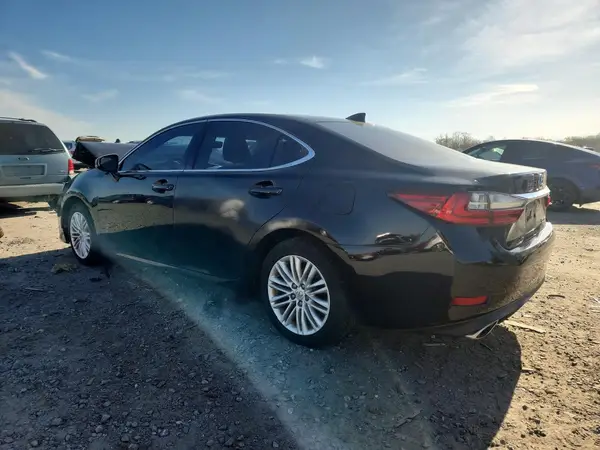 58ABK1GGXGU010067 2016 LEXUS ES - Image 2