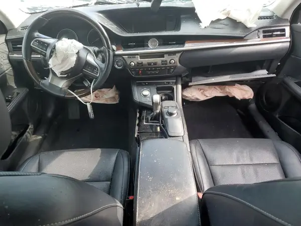 58ABK1GGXGU016239 2016 LEXUS ES - Image 8