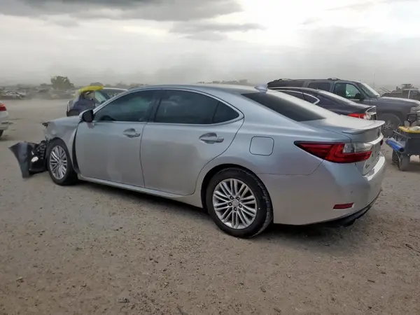 58ABK1GGXGU018430 2016 LEXUS ES - Image 2