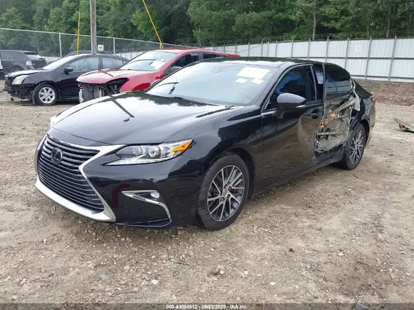 58ABK1GGXGU021294 2016 LEXUS ES - Image 2
