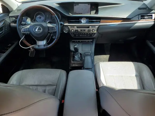 58ABK1GGXGU031730 2016 LEXUS ES - Image 8