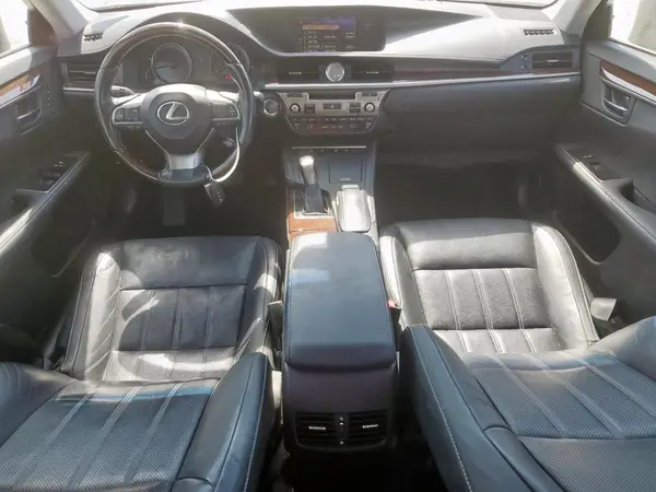58ABK1GGXHU036217 2017 LEXUS ES - Image 8