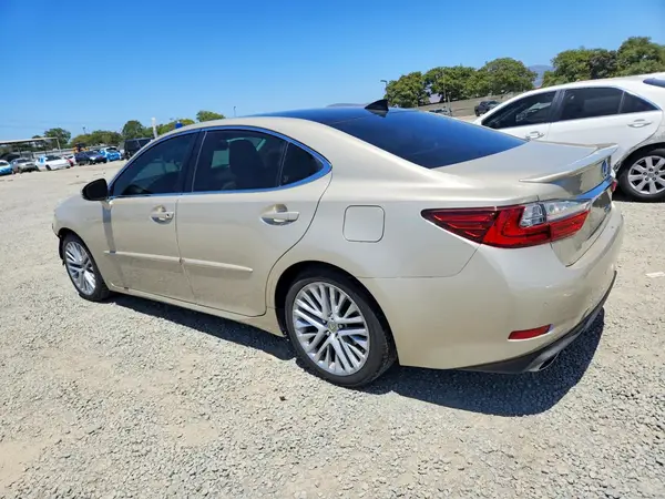 58ABK1GGXHU037691 2017 LEXUS ES - Image 2