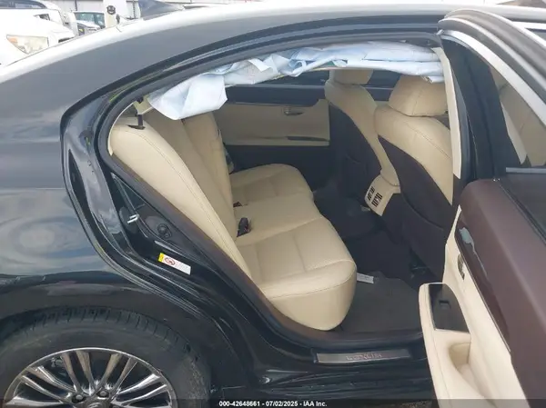 58ABK1GGXHU038243 2017 LEXUS ES - Image 8