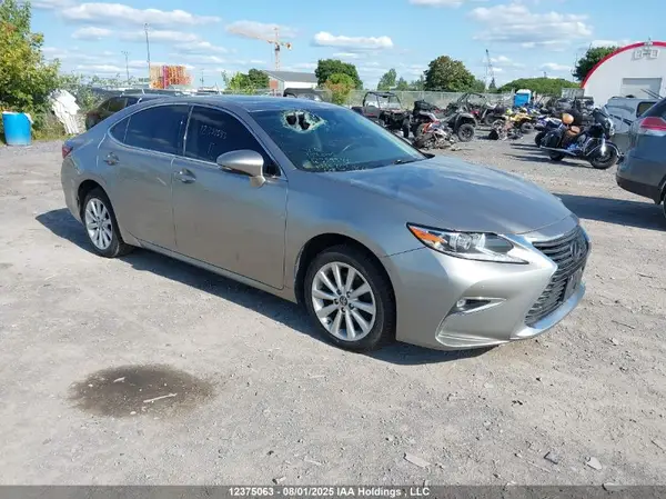 58ABK1GGXHU038727 2017 LEXUS ES - Image 1