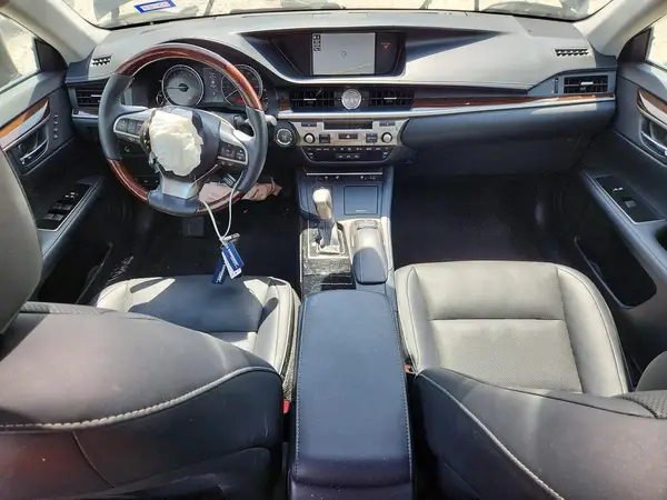 58ABK1GGXHU039361 2017 LEXUS ES - Image 8