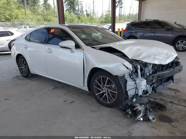 58ABK1GGXHU039618 2017 LEXUS ES - Image 1