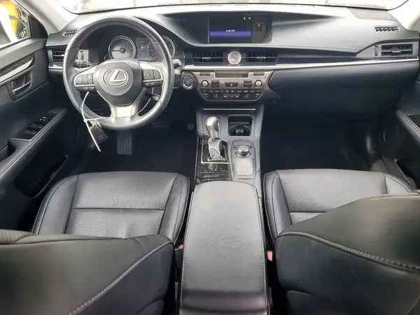 58ABK1GGXHU041000 2017 LEXUS ES - Image 8