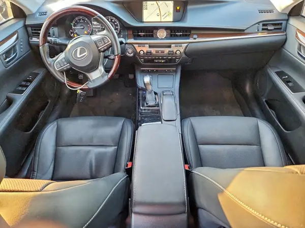58ABK1GGXHU041109 2017 LEXUS ES - Image 8
