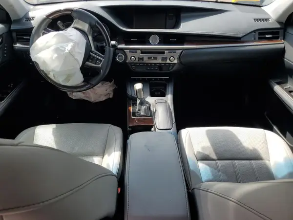 58ABK1GGXHU041286 2017 LEXUS ES - Image 8
