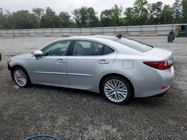58ABK1GGXHU042860 2017 LEXUS ES - Image 2