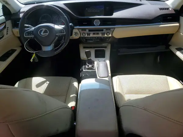 58ABK1GGXHU044558 2017 LEXUS ES - Image 8