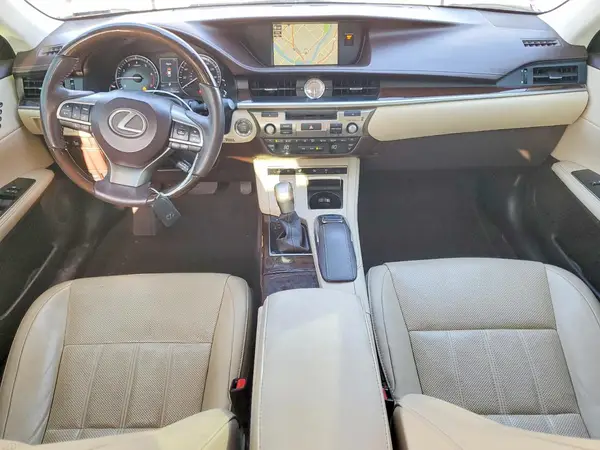 58ABK1GGXHU044608 2017 LEXUS ES - Image 8