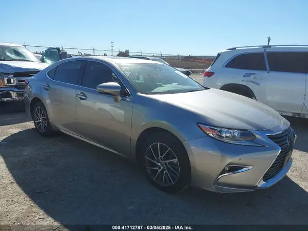 58ABK1GGXHU047413 2017 LEXUS ES - Image 1