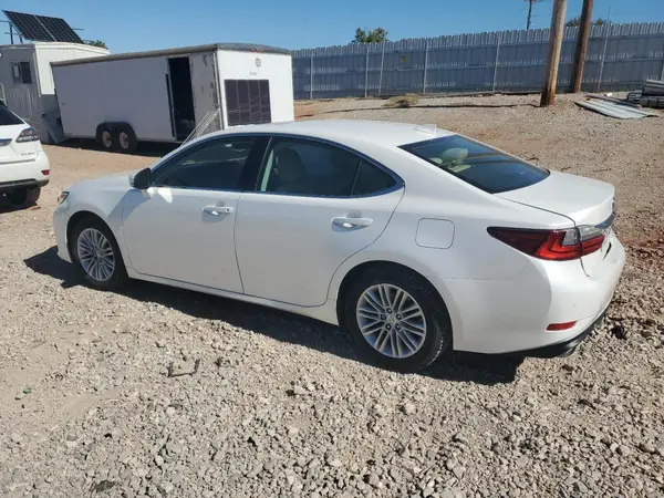 58ABK1GGXHU050800 2017 LEXUS ES - Image 2
