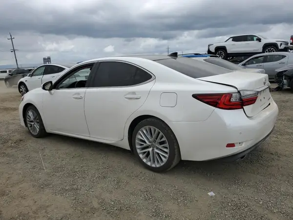 58ABK1GGXHU052725 2017 LEXUS ES - Image 2