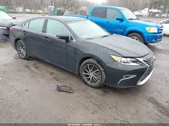 58ABK1GGXHU052871 2017 LEXUS ES