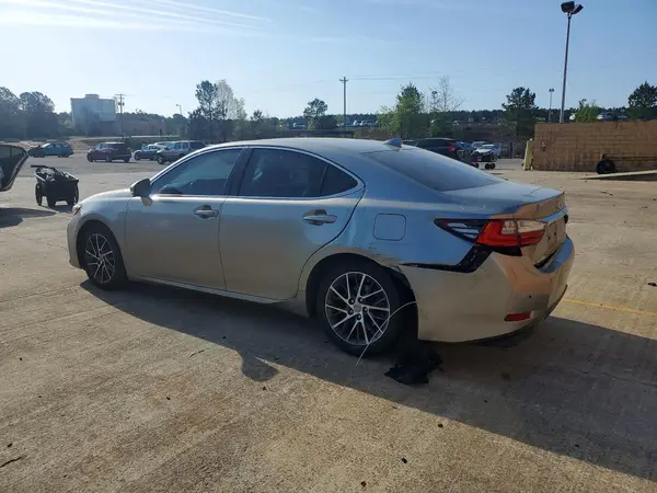 58ABK1GGXHU053440 2017 LEXUS ES - Image 2