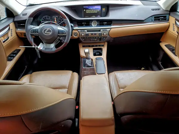 58ABK1GGXHU054667 2017 LEXUS ES - Image 8