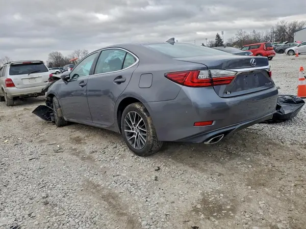 58ABK1GGXHU056757 2017 LEXUS ES - Image 2