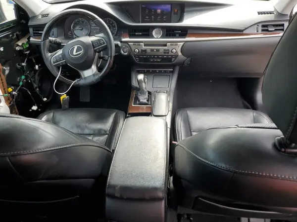 58ABK1GGXHU067919 2017 LEXUS ES - Image 8