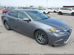 58ABK1GGXHU069721 2017 LEXUS ES