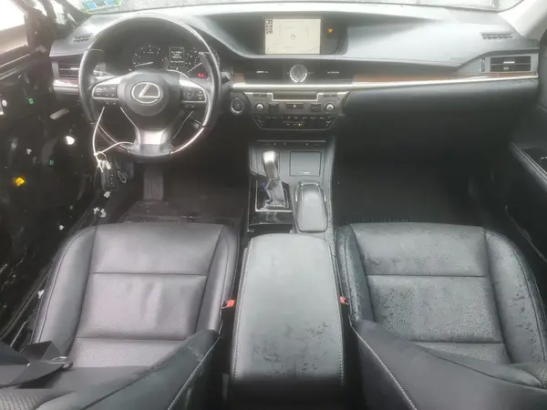 58ABK1GGXHU070321 2017 LEXUS ES - Image 8