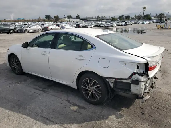 58ABK1GGXHU073445 2017 LEXUS ES - Image 2