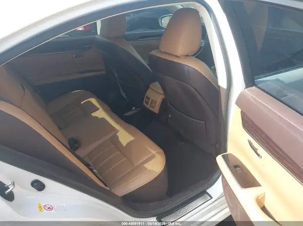 58ABK1GGXHU075728 2017 LEXUS ES - Image 8