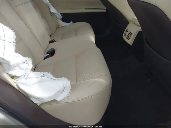 58ABK1GGXJU082653 2018 LEXUS ES - Image 8