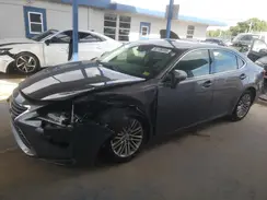 58ABK1GGXJU082975 2018 LEXUS ES