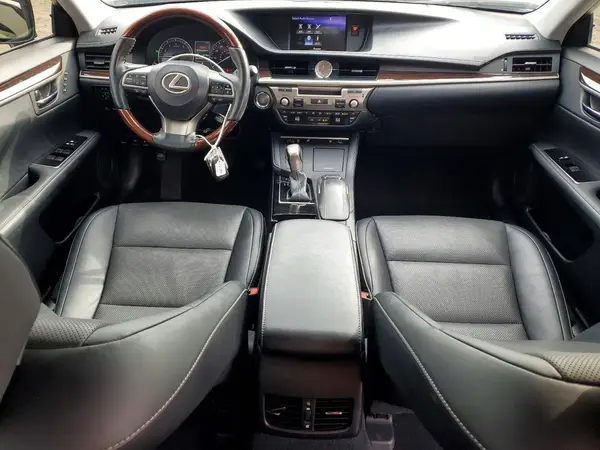 58ABK1GGXJU093314 2018 LEXUS ES - Image 8