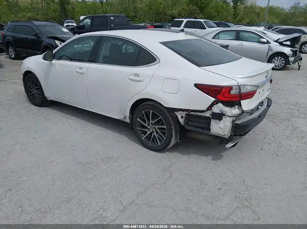 2018 LEXUS ES IAAI lot 44911823 auction photo 3