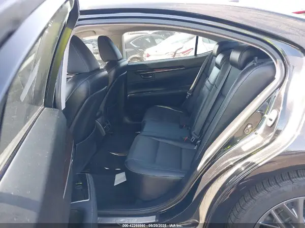 58ABK1GGXJU098576 2018 LEXUS ES - Image 8