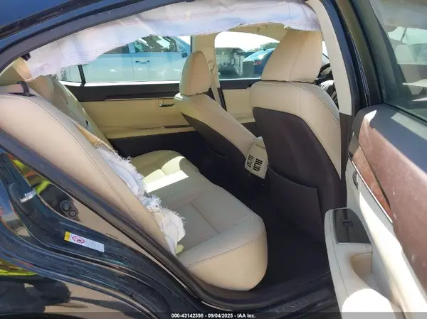 58ABK1GGXJU103307 2018 LEXUS ES - Image 8