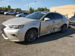 58ABK1GGXJU108443 2018 LEXUS ES