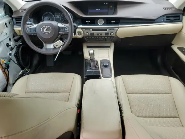 58ABK1GGXJU108720 2018 LEXUS ES - Image 8