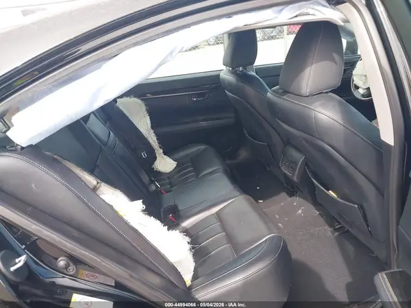 58ABK1GGXJU111181 2018 LEXUS ES - Image 8