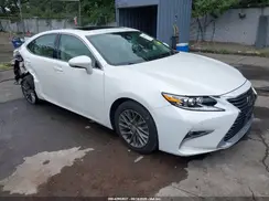58ABK1GGXJU111892 2018 LEXUS ES