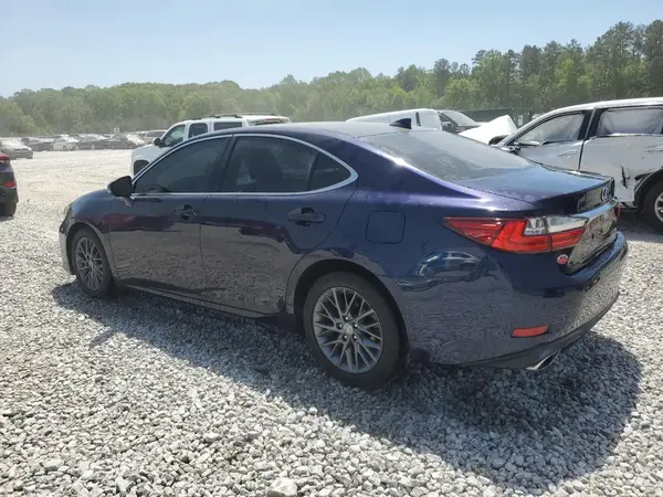 58ABK1GGXJU115666 2018 LEXUS ES - Image 2