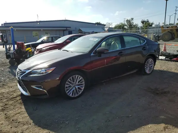 58ABK1GGXJU117725 2018 LEXUS ES - Image 1