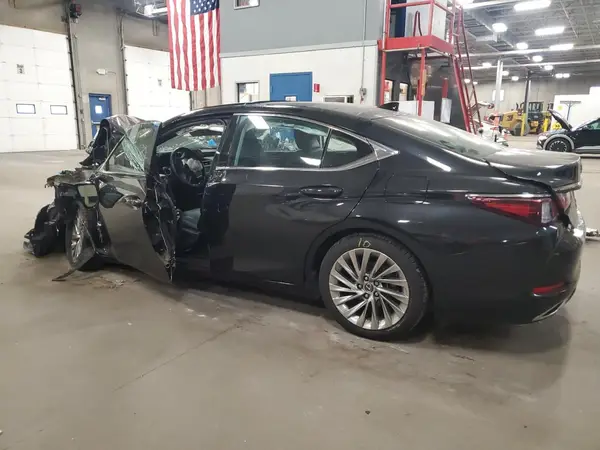 58ABZ1B10KU007413 2019 LEXUS ES - Image 2