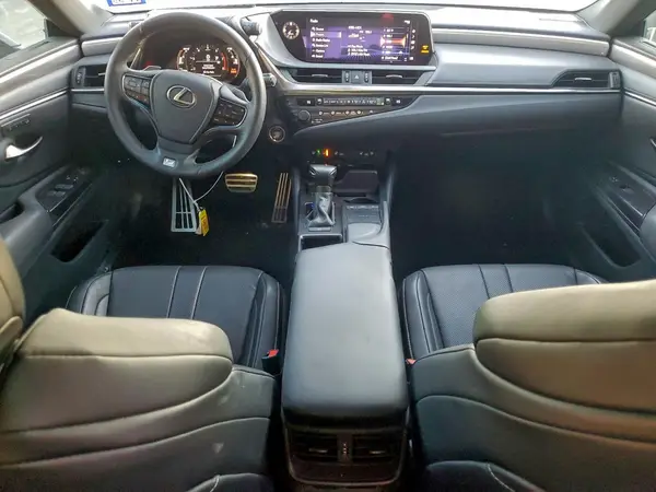 58ABZ1B10KU011364 2019 LEXUS ES - Image 8