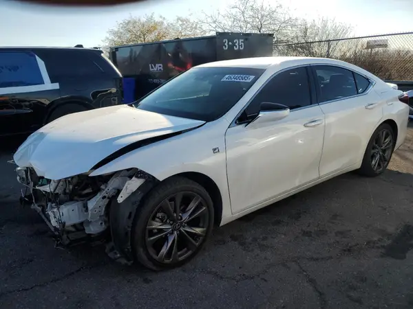 58ABZ1B10KU014667 2019 LEXUS ES - Image 1