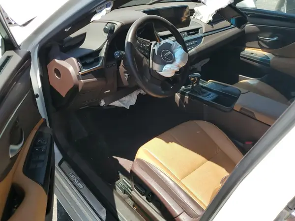 58ABZ1B10KU024504 2019 LEXUS ES - Image 8