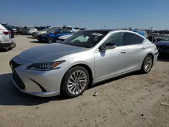 58ABZ1B10KU026026 2019 LEXUS ES