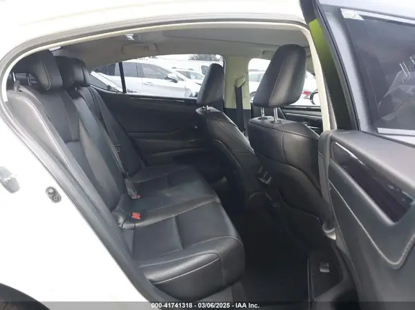 58ABZ1B10KU031873 2019 LEXUS ES - Image 8