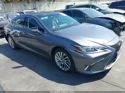 58ABZ1B10KU033736 2019 LEXUS ES